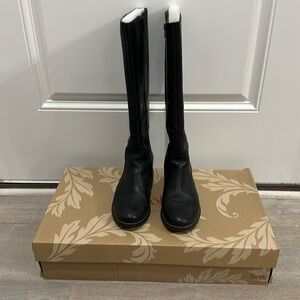 Sofft Arabella Wide Shaft Boots